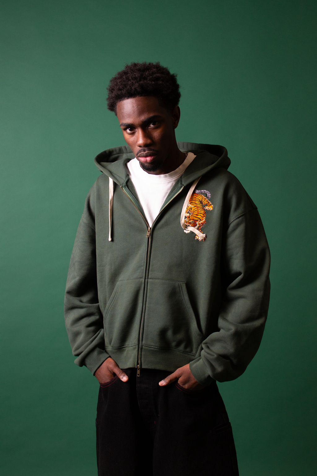 "TIGER" HOODIE (overstock)